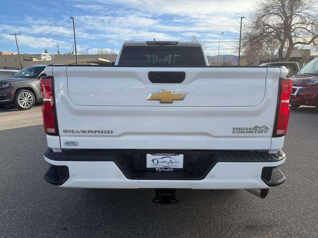 2024 Chevrolet Silverado High Country