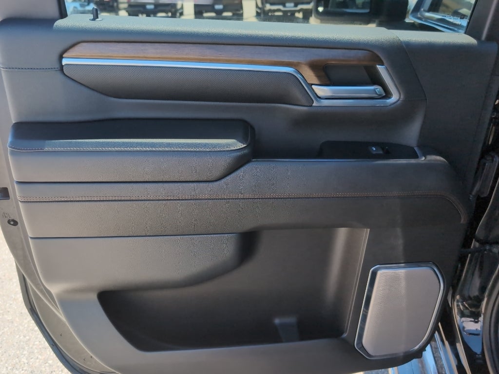2024 Chevrolet Silverado High Country