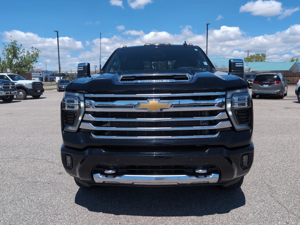 2024 Chevrolet Silverado High Country