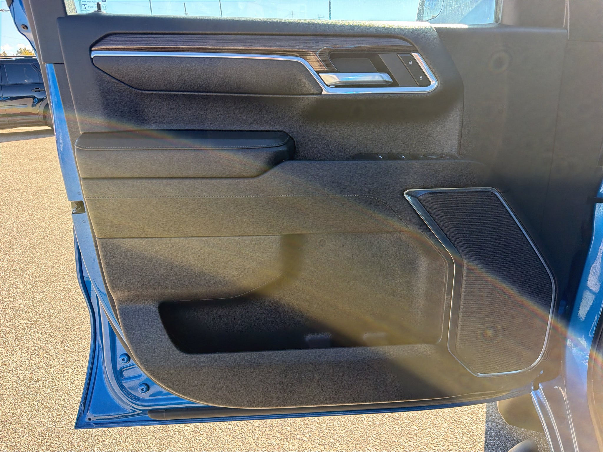 2023 Chevrolet Silverado RST