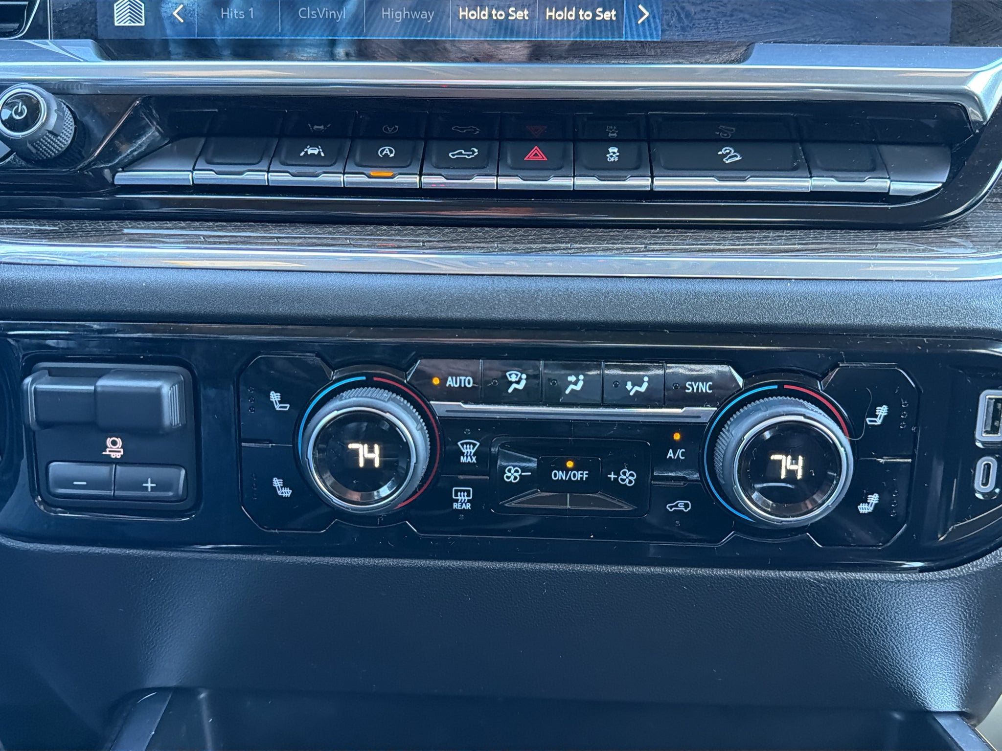 2023 Chevrolet Silverado RST
