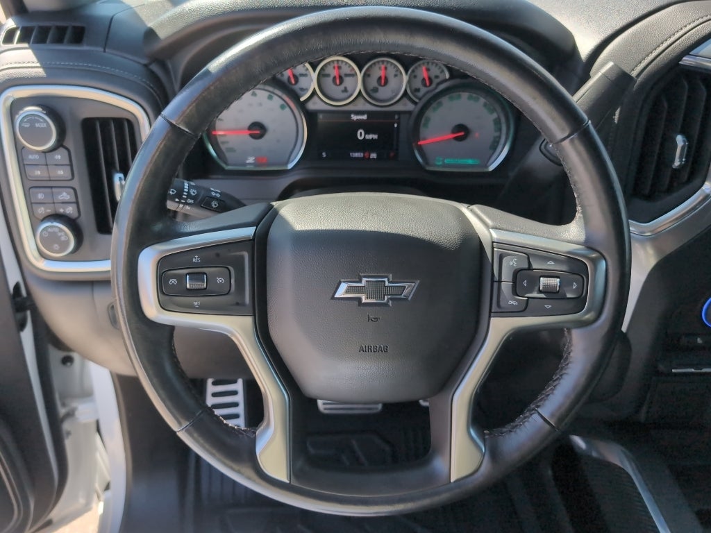 2022 Chevrolet Silverado RST