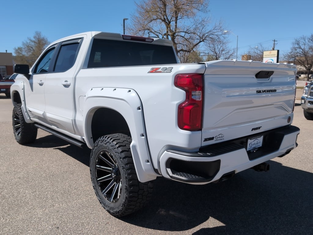 2022 Chevrolet Silverado RST