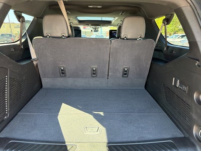 2025 GMC Yukon XL Elevation