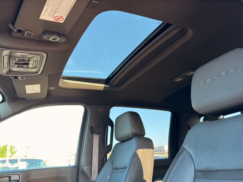 2022 GMC Sierra Denali