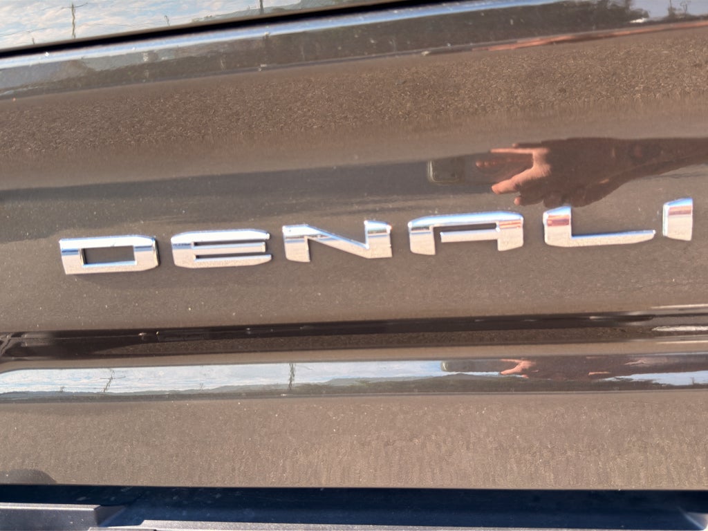 2022 GMC Sierra Denali