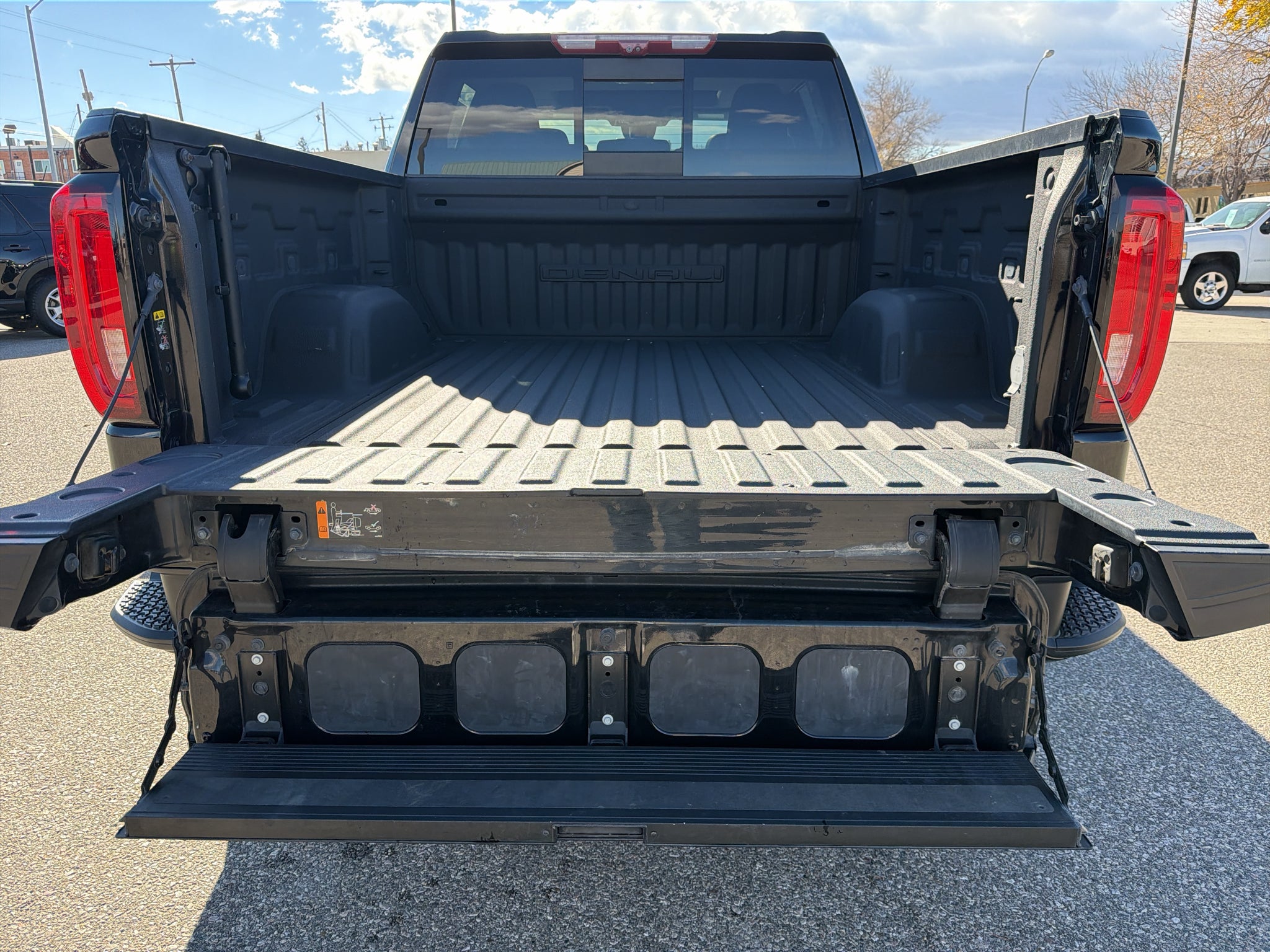 2020 GMC Sierra Denali