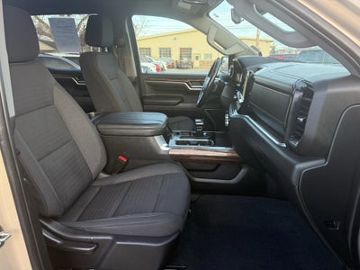 2023 GMC Sierra Elevation