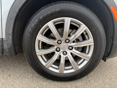 2023 Cadillac XT4 FWD Premium Luxury