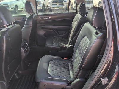 2024 Volkswagen Atlas 2.0T SEL Premium R-Line