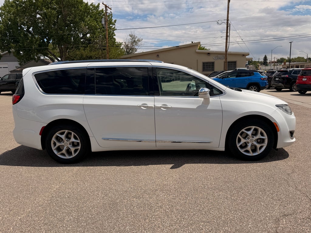 2020 Chrysler Pacifica Limited
