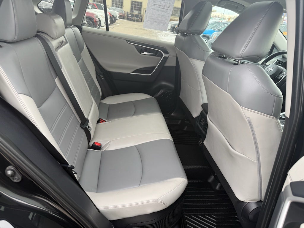 2019 Toyota RAV4 Hybrid Limited
