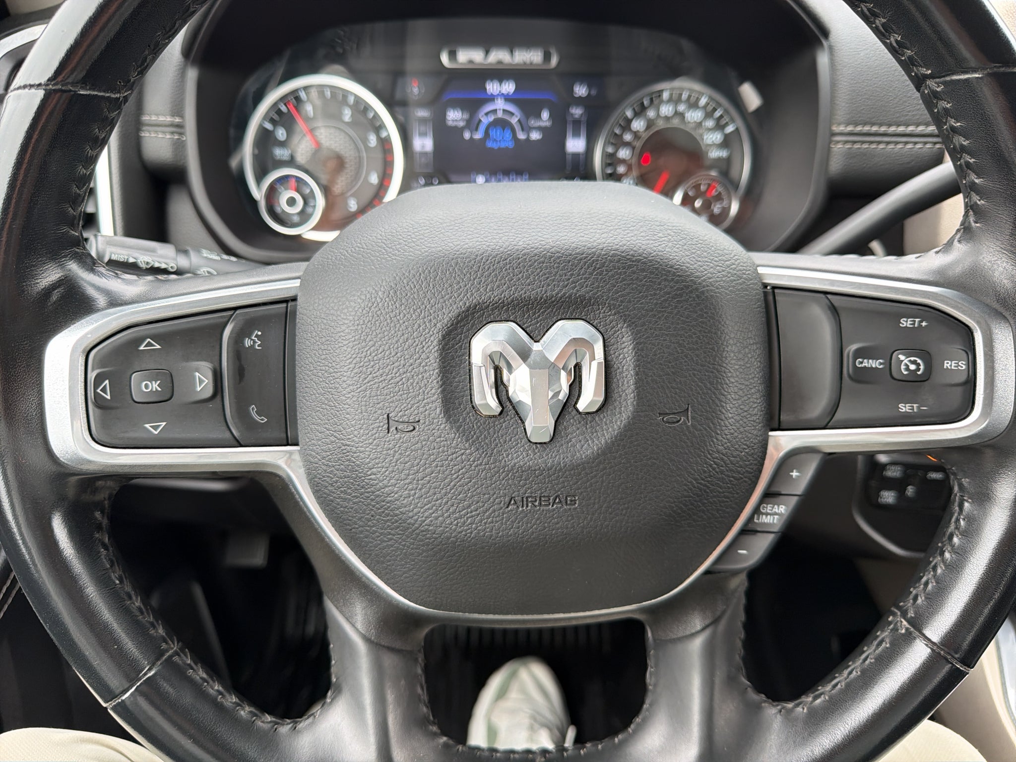 2024 RAM 3500 Laramie