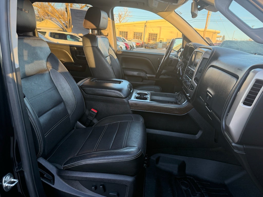 2017 GMC Sierra Denali