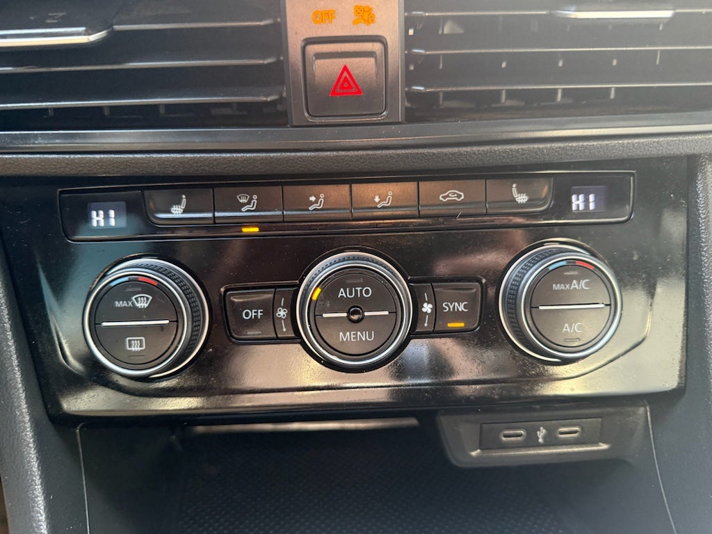 2020 Volkswagen Jetta R-Line