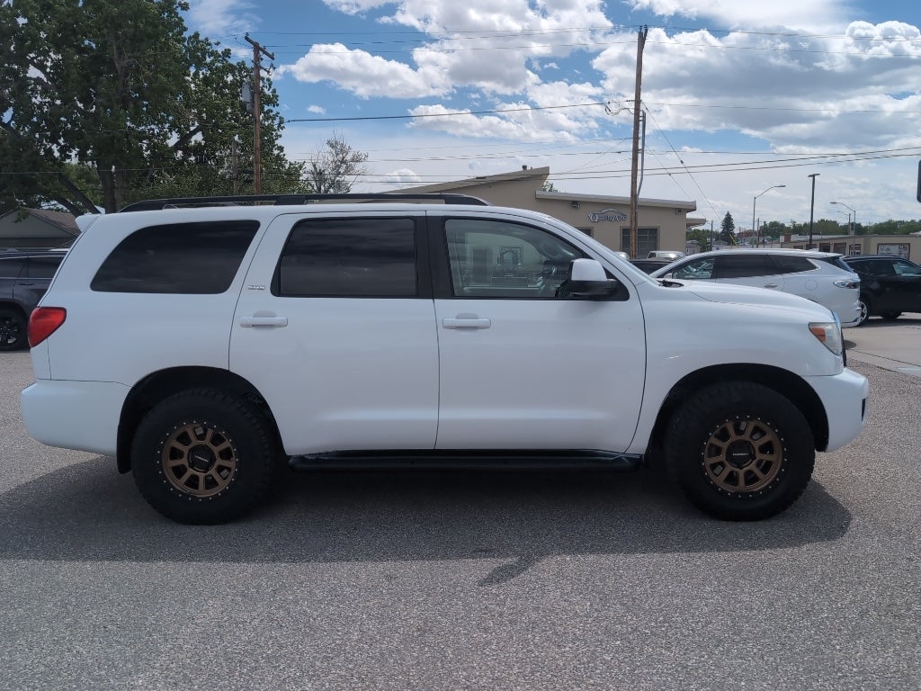 2012 Toyota Sequoia SR5