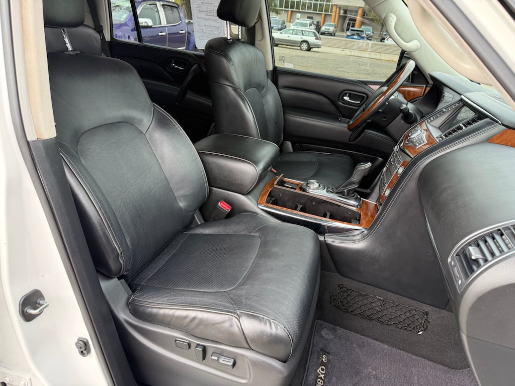 2019 INFINITI QX80 LUXE