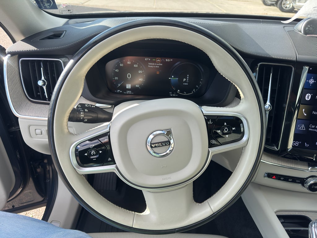 2021 Volvo XC60 Inscription