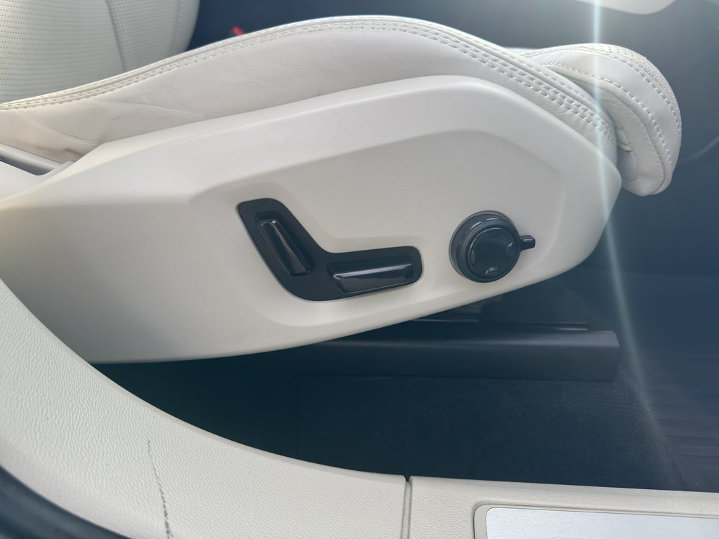 2021 Volvo XC60 Inscription